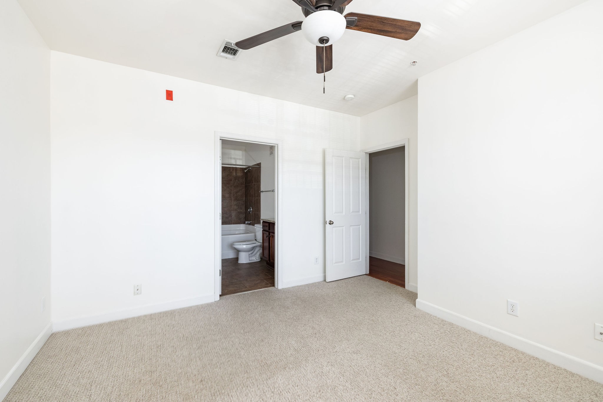 2310 Elliott Ave Unit: 711