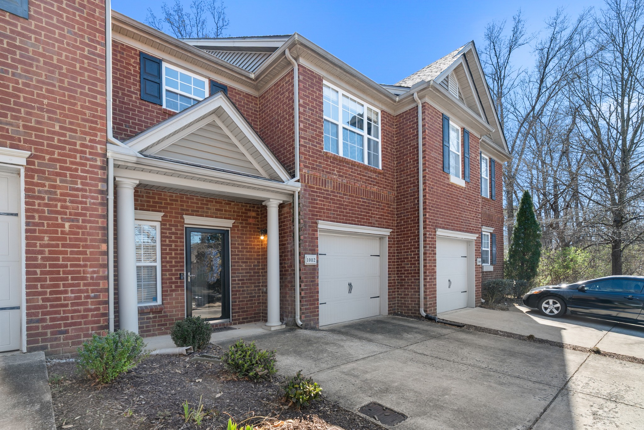 1002 Ashmore Dr