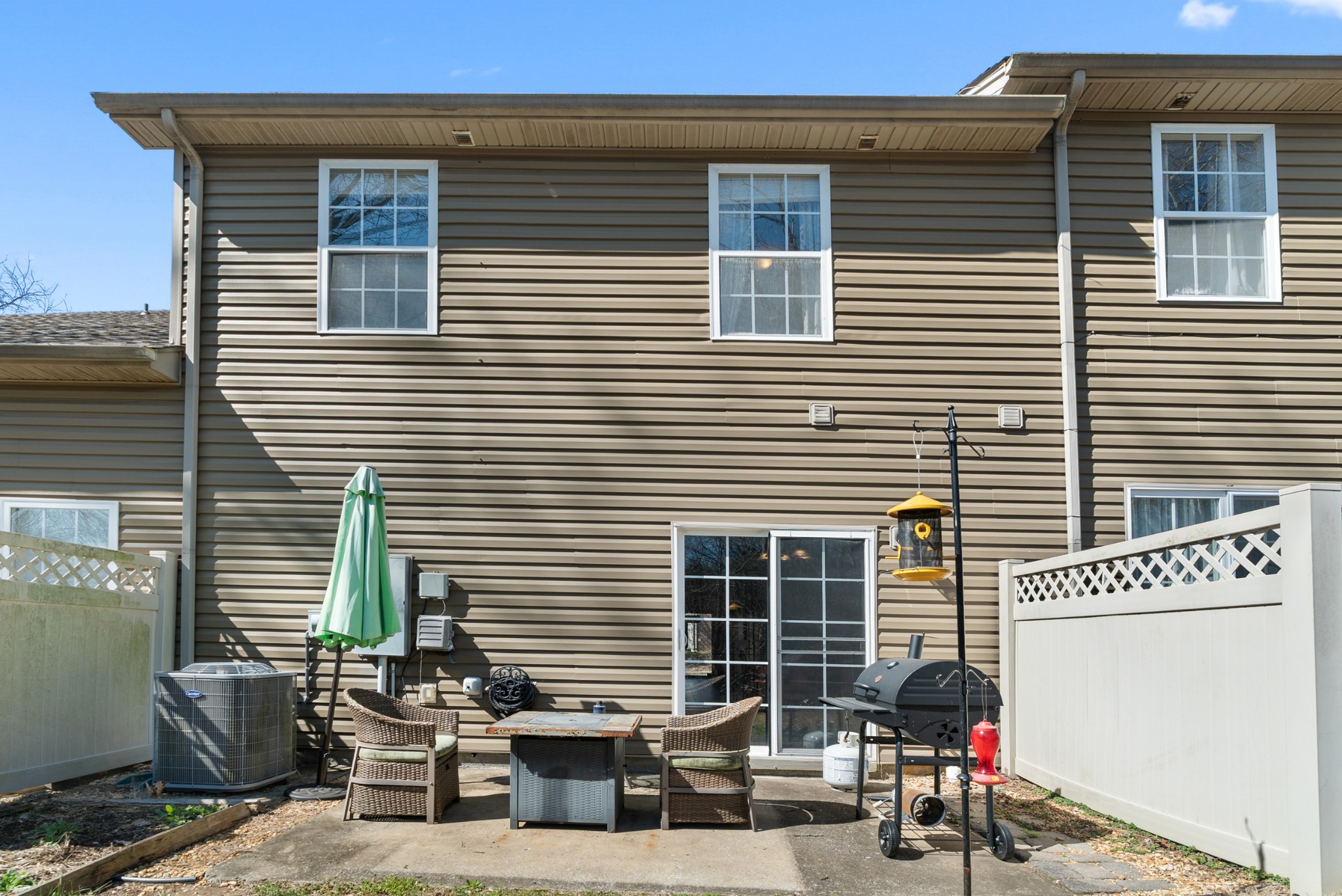 1002 Ashmore Dr