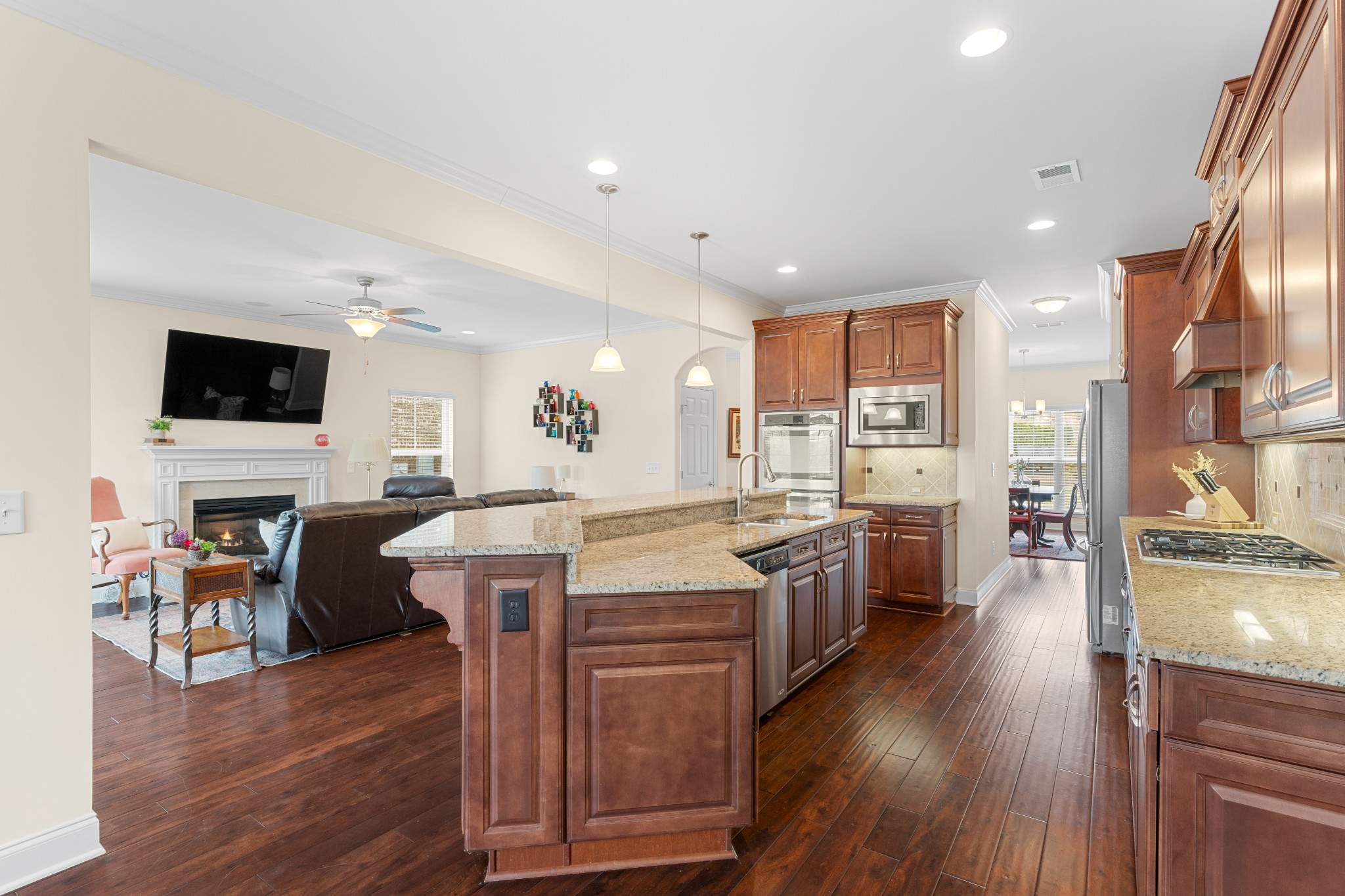 1012 Baxter Ln