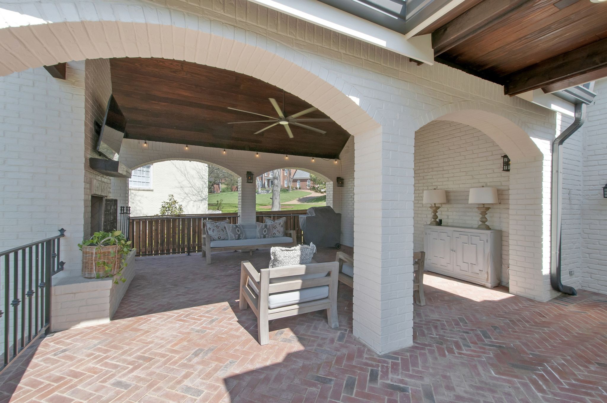 2145 Key Dr