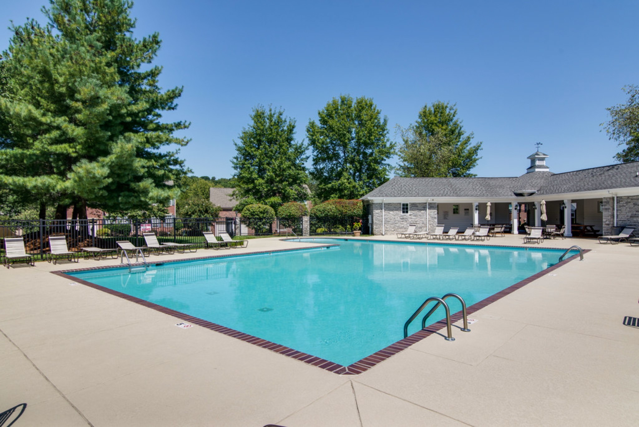 7208 Holt Run Dr
