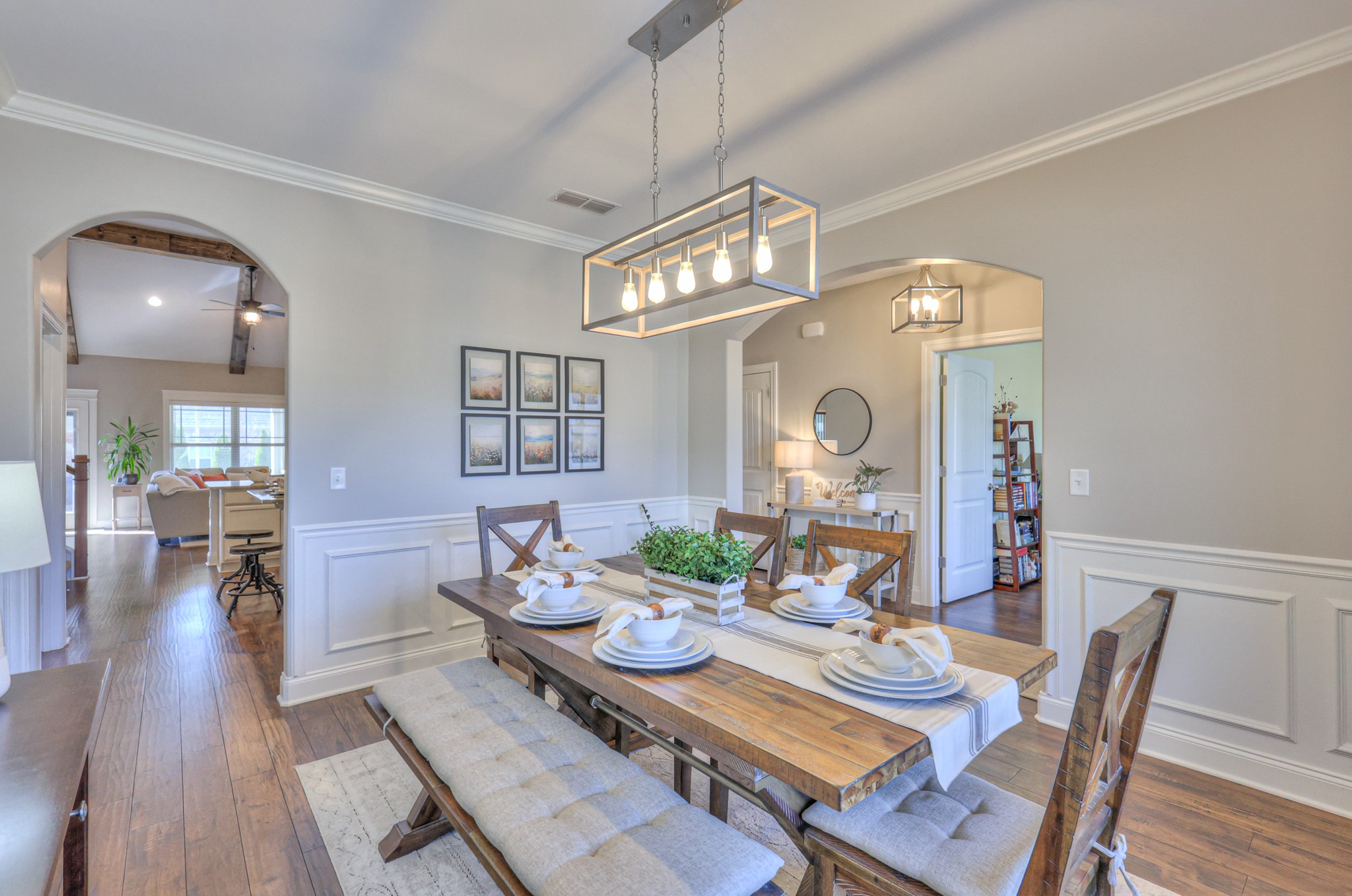 1011 Licinius Ln
