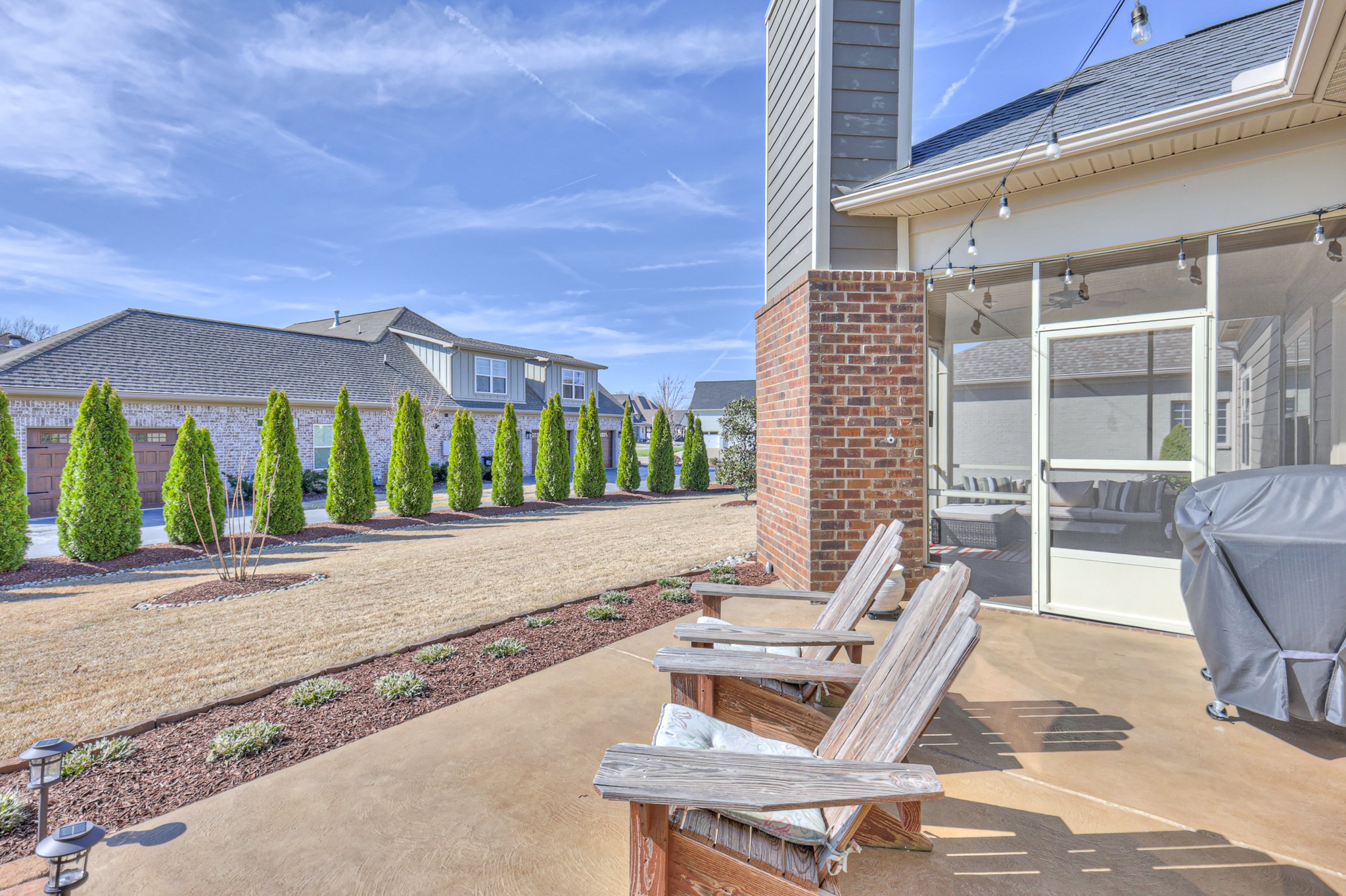 1011 Licinius Ln