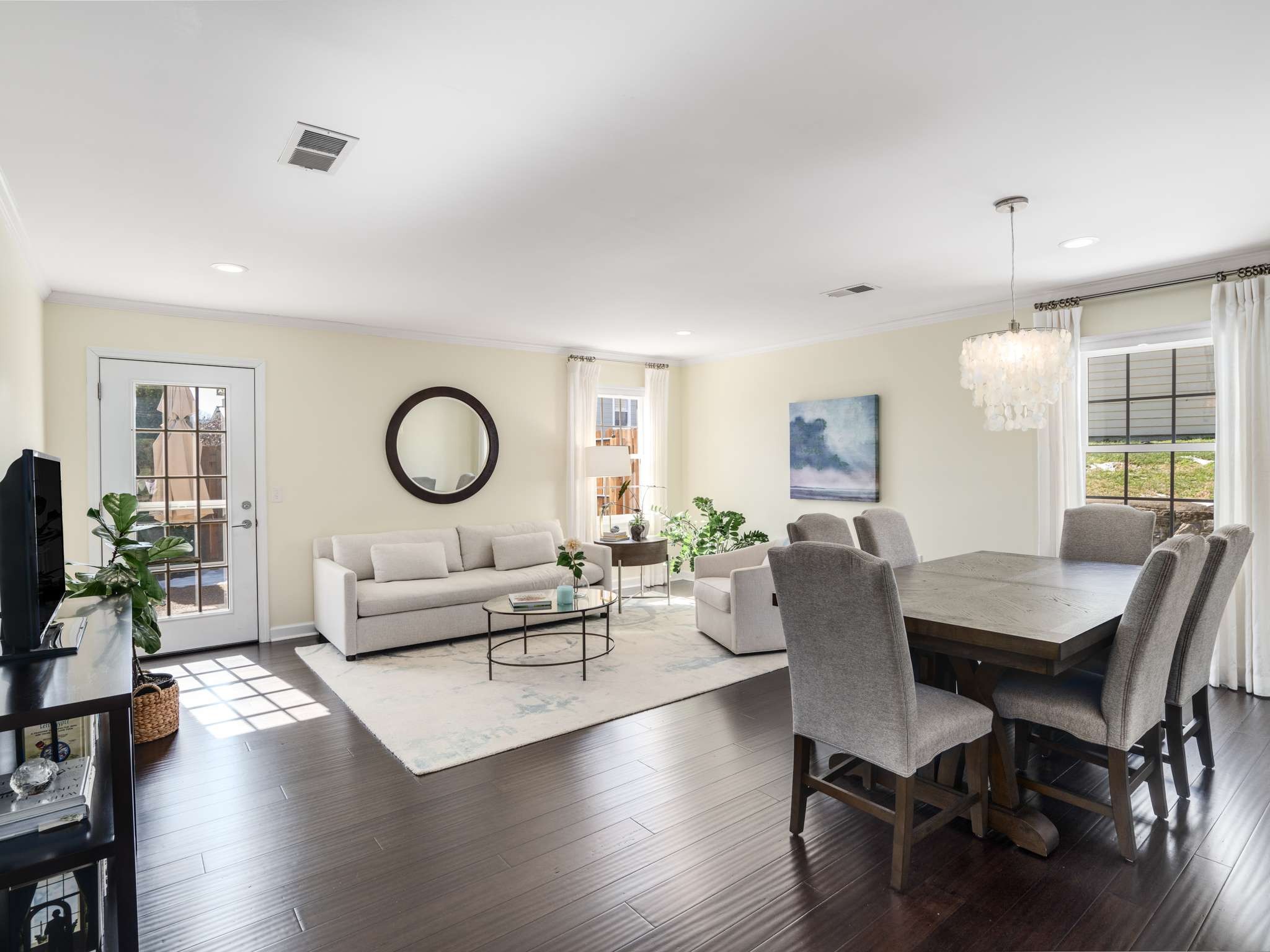 312 Cana Cir