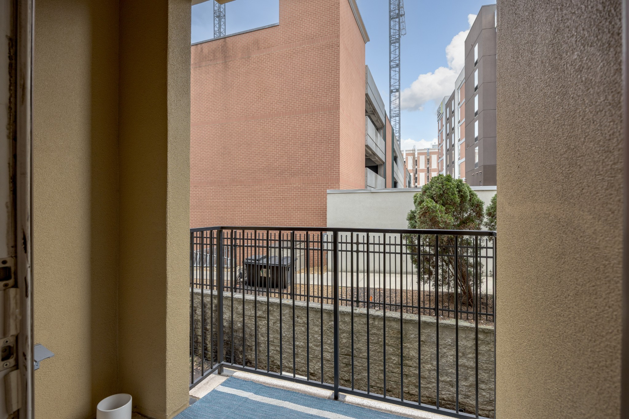 1803 Broadway Unit: 222