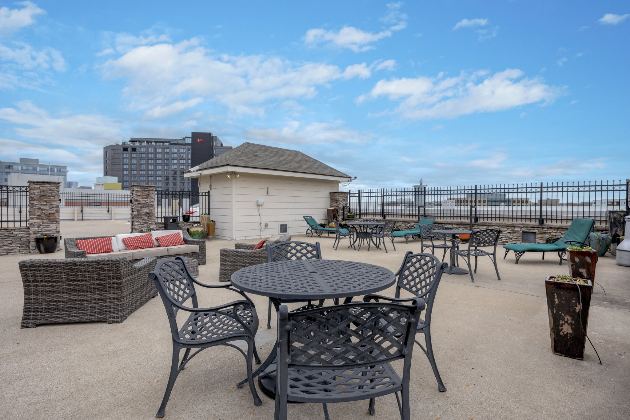 1803 Broadway Unit: 222