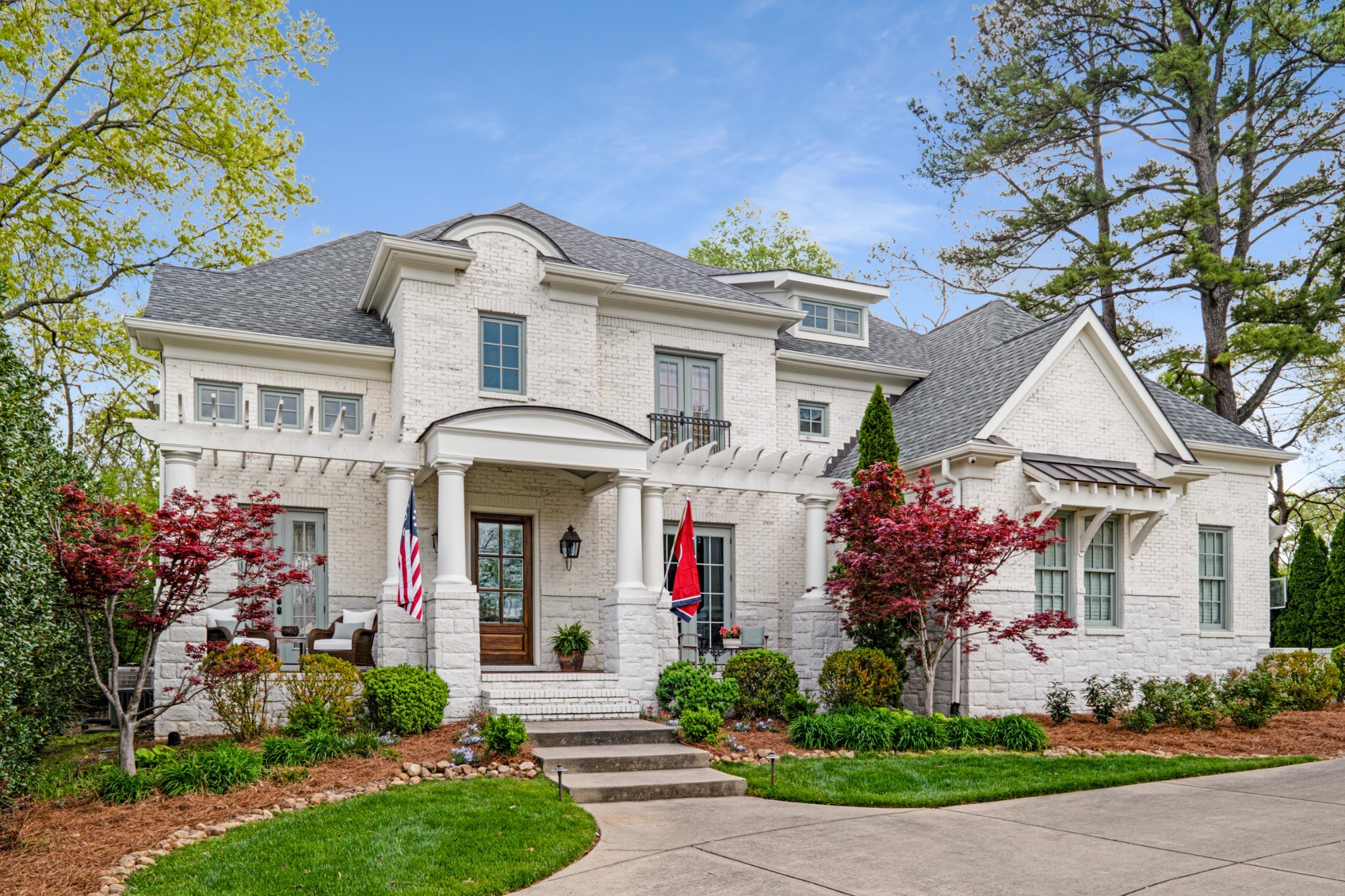 4104 Skyline Dr