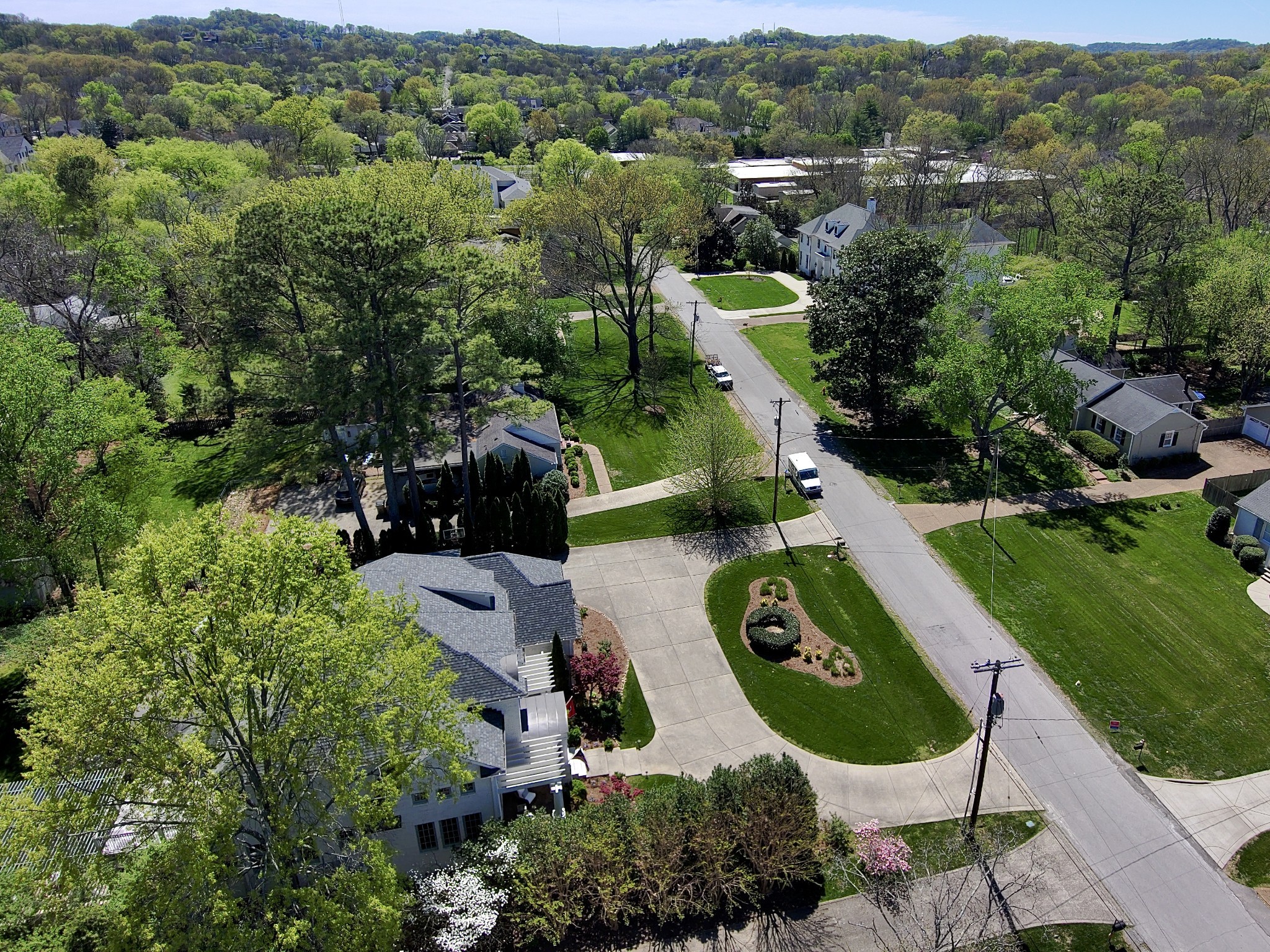 4104 Skyline Dr