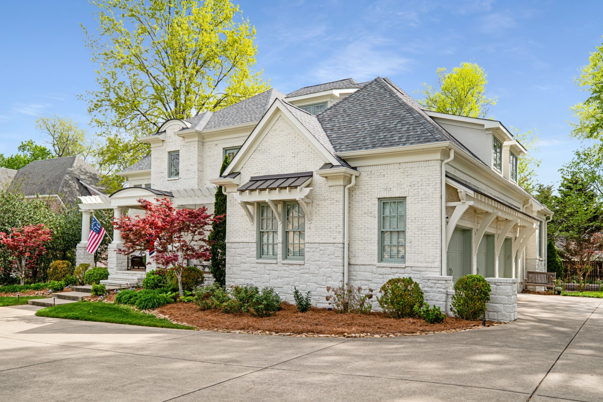 4104 Skyline Dr