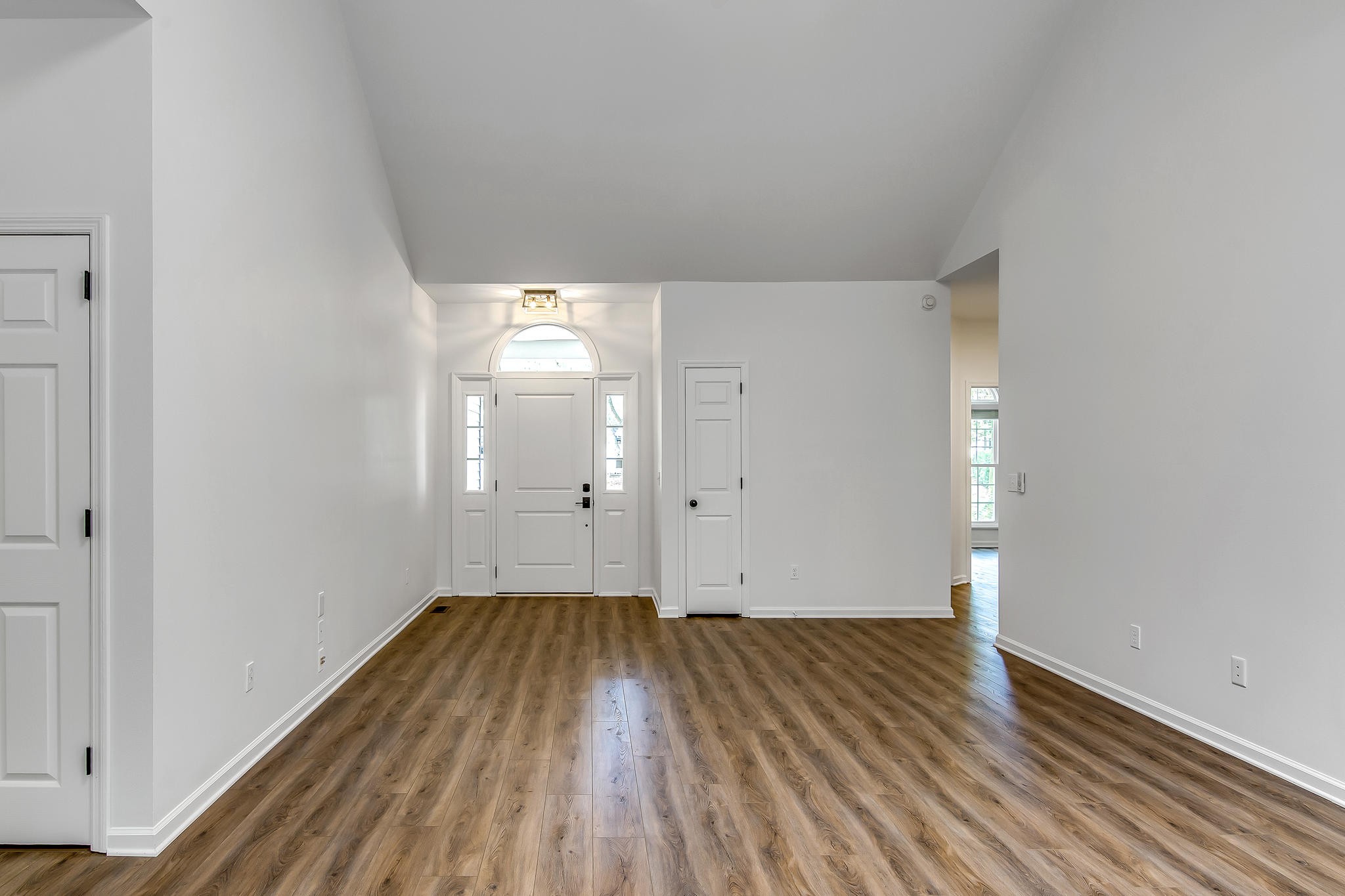 1113 Elmshade Ct