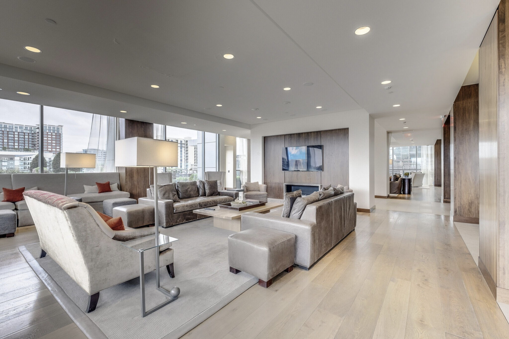 1212 Laurel St Unit: 205