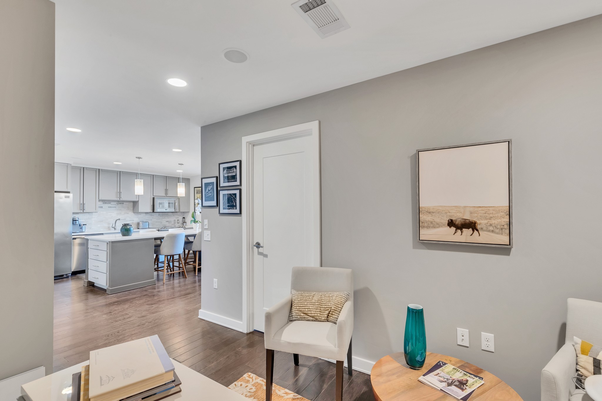 1212 Laurel St Unit: 205