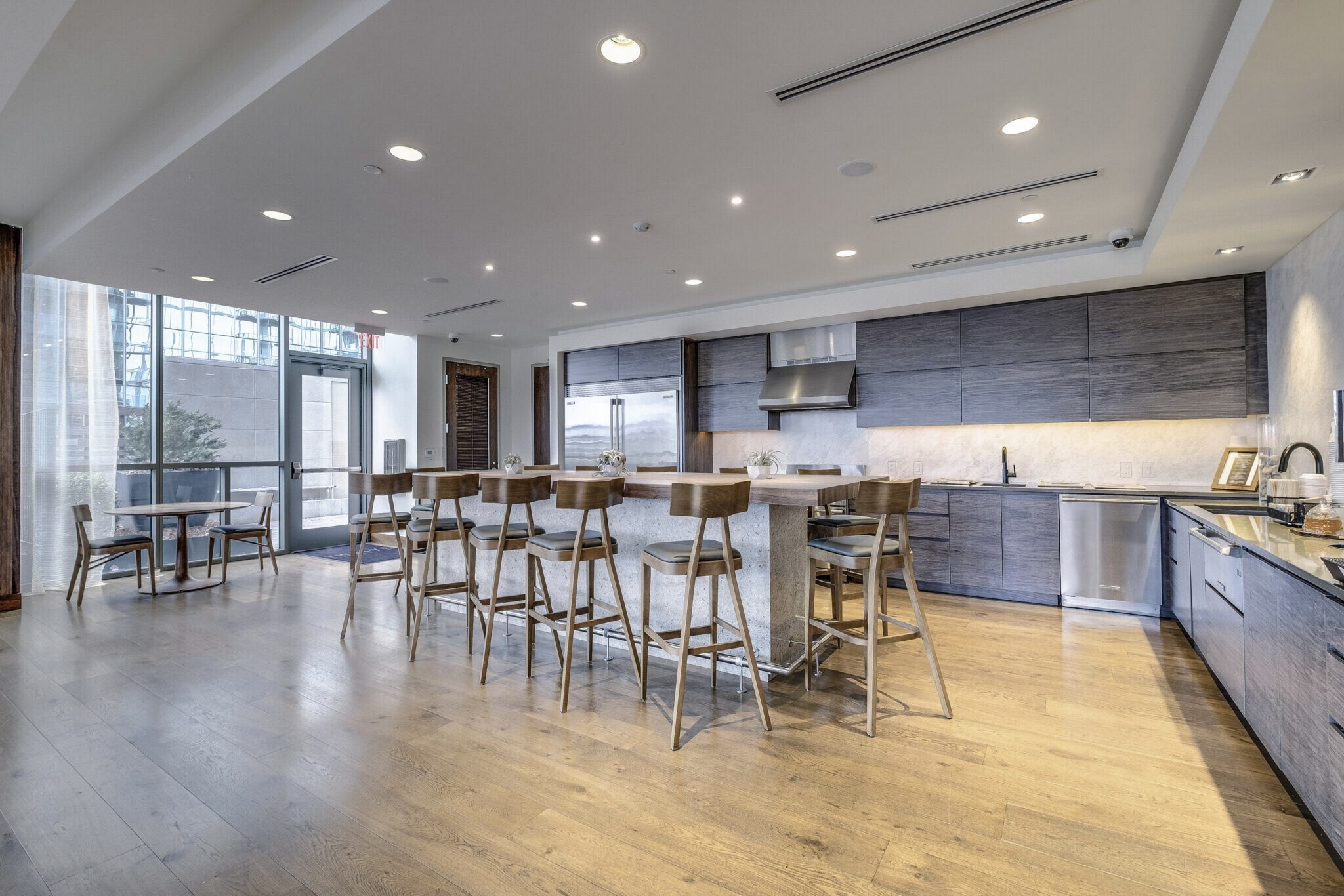 1212 Laurel St Unit: 205