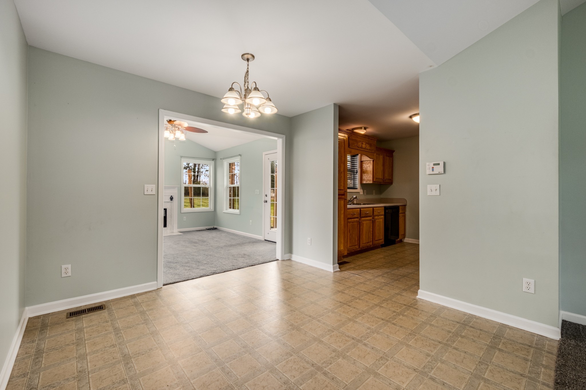 3424 Clegg Dr