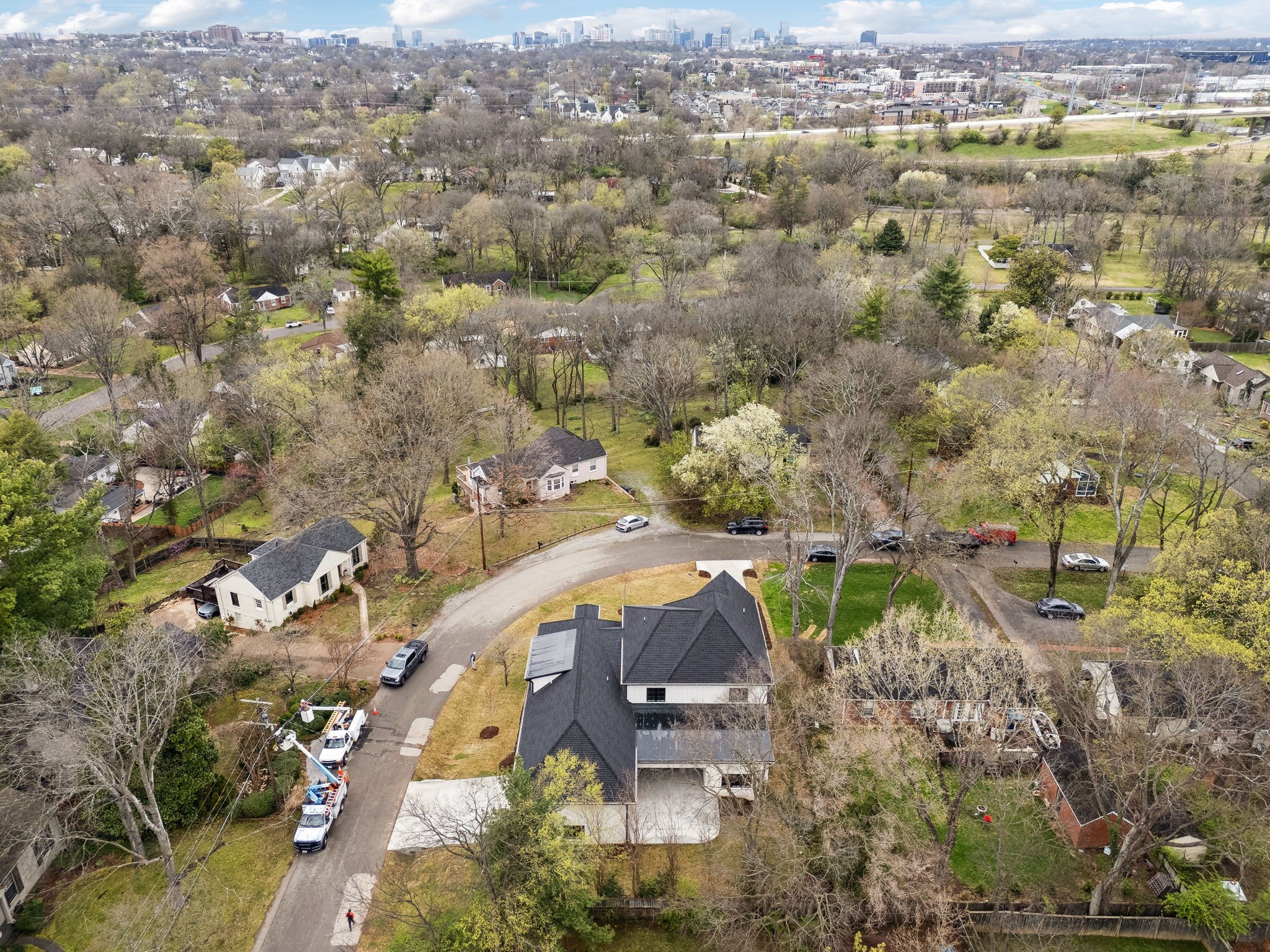 849 Crestridge Dr