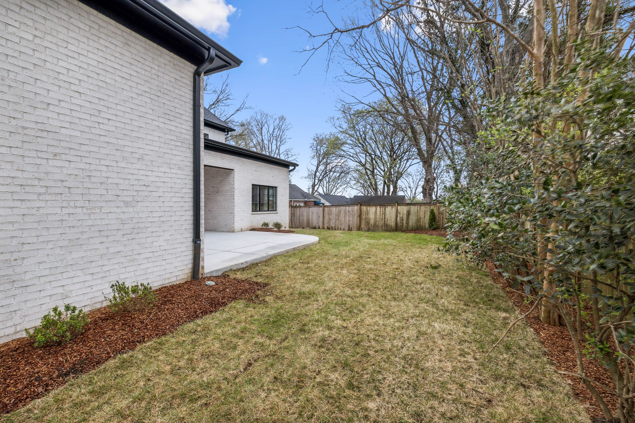 849 Crestridge Dr