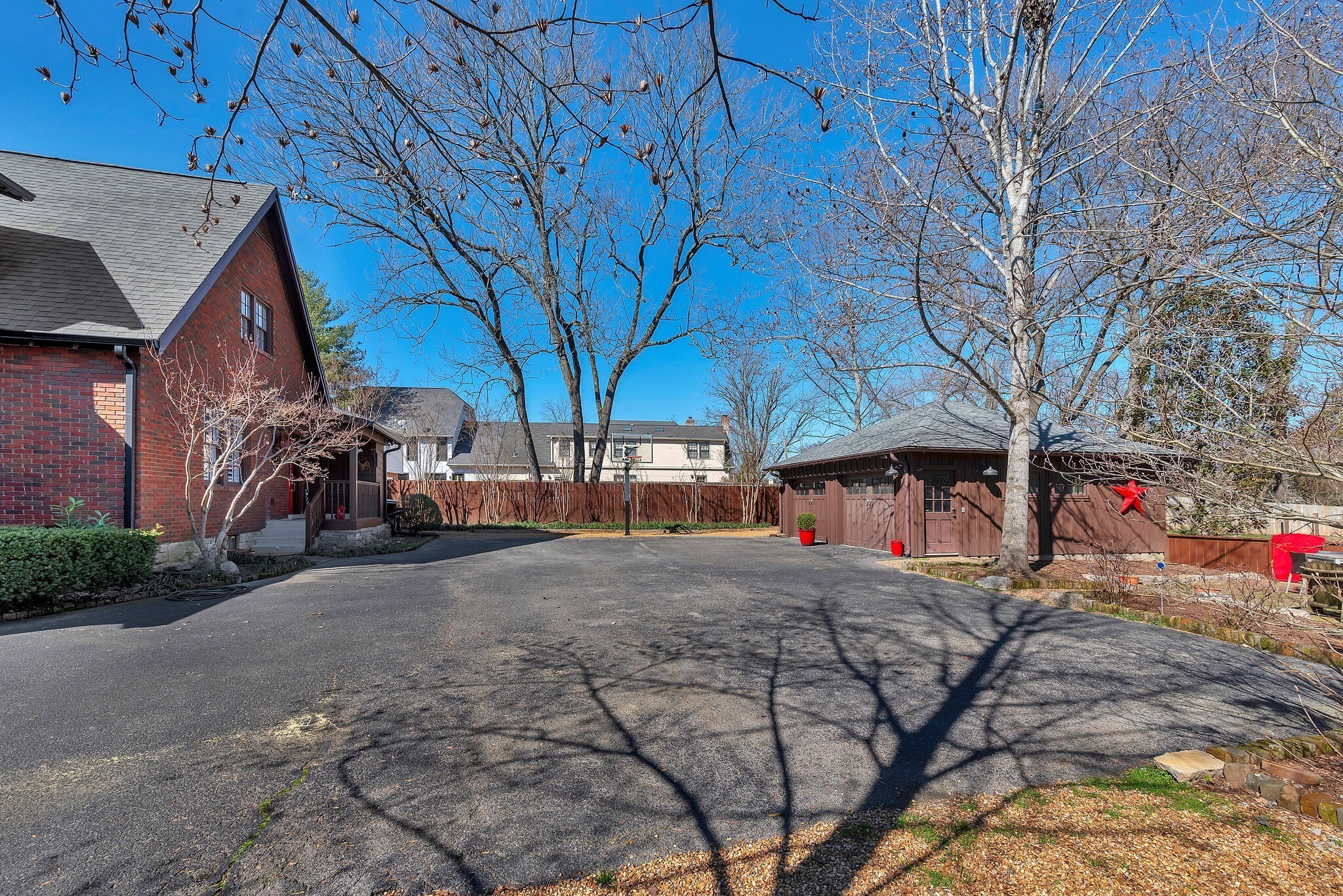 4022 Woodmont Blvd