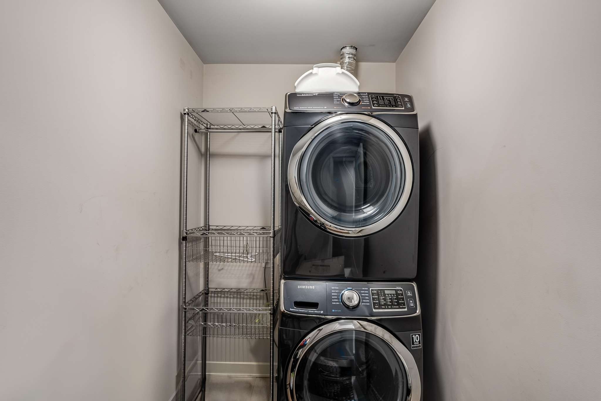 1212 Laurel St Unit: 602