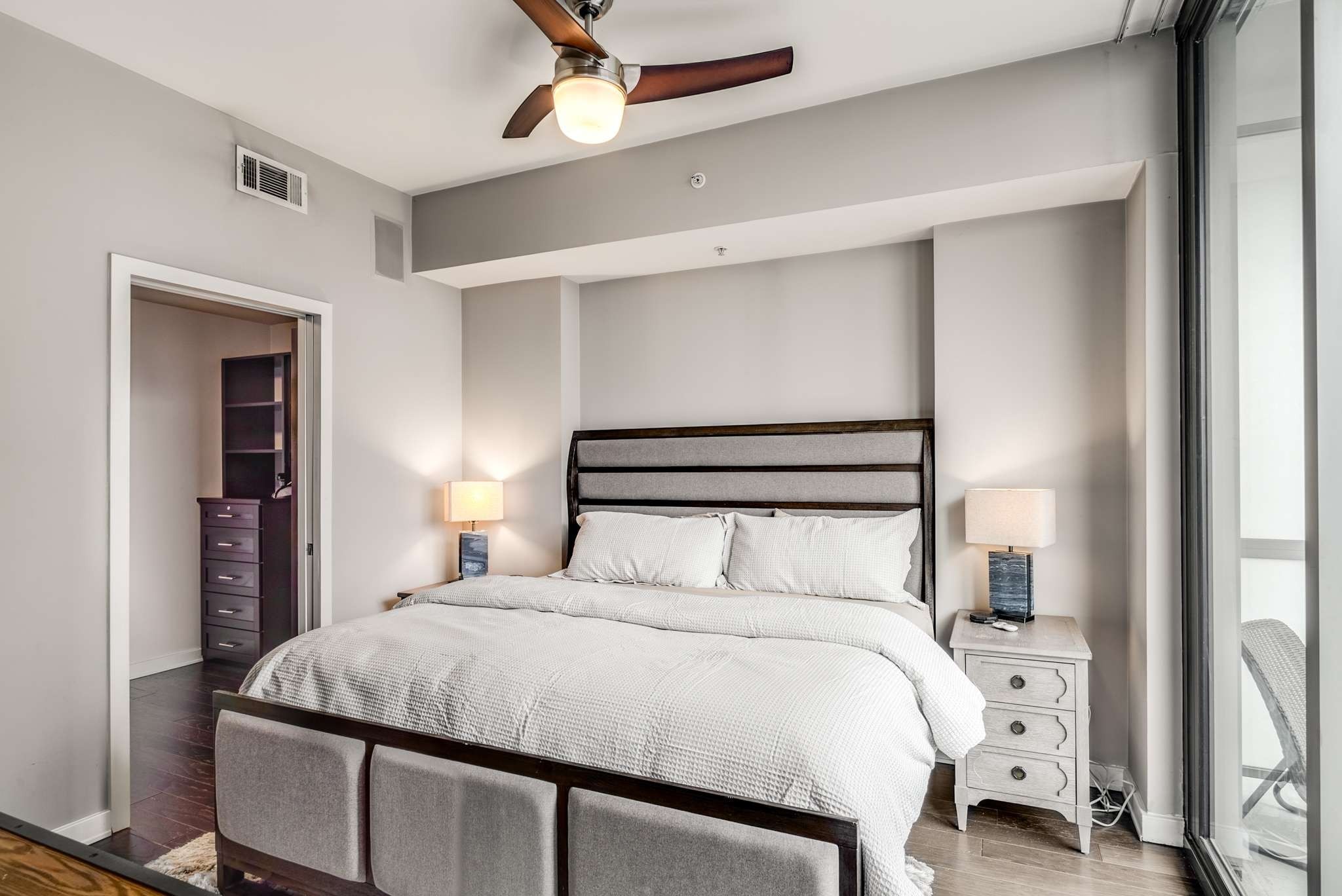 1212 Laurel St Unit: 602