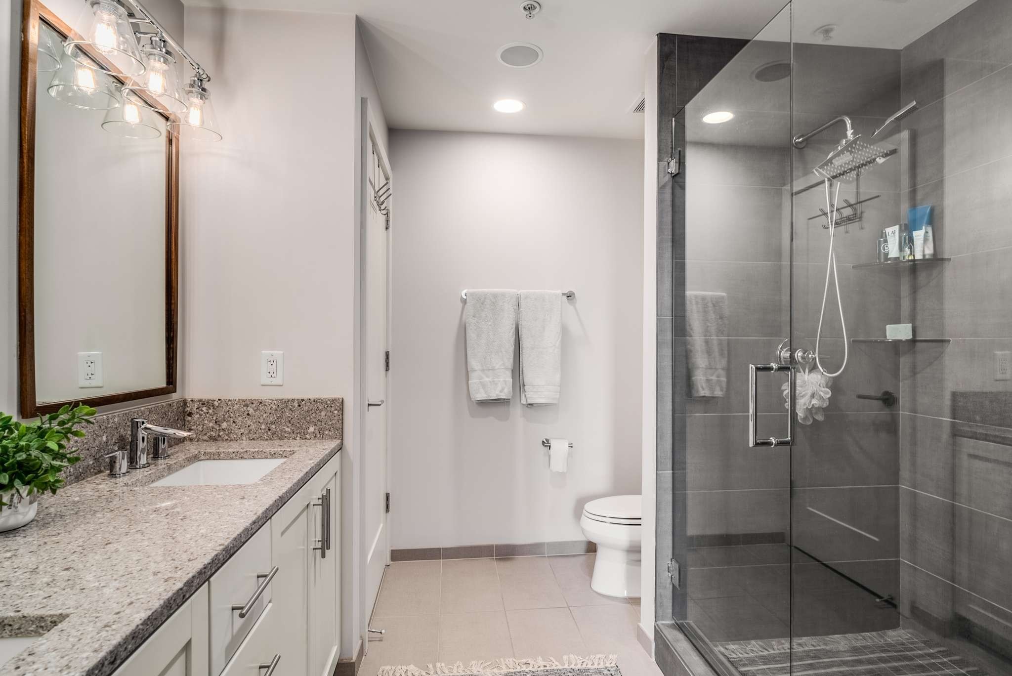 1212 Laurel St Unit: 602