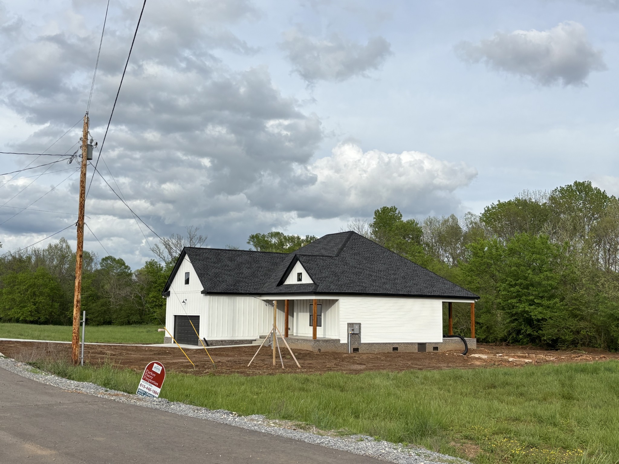 1033 Northside Dr