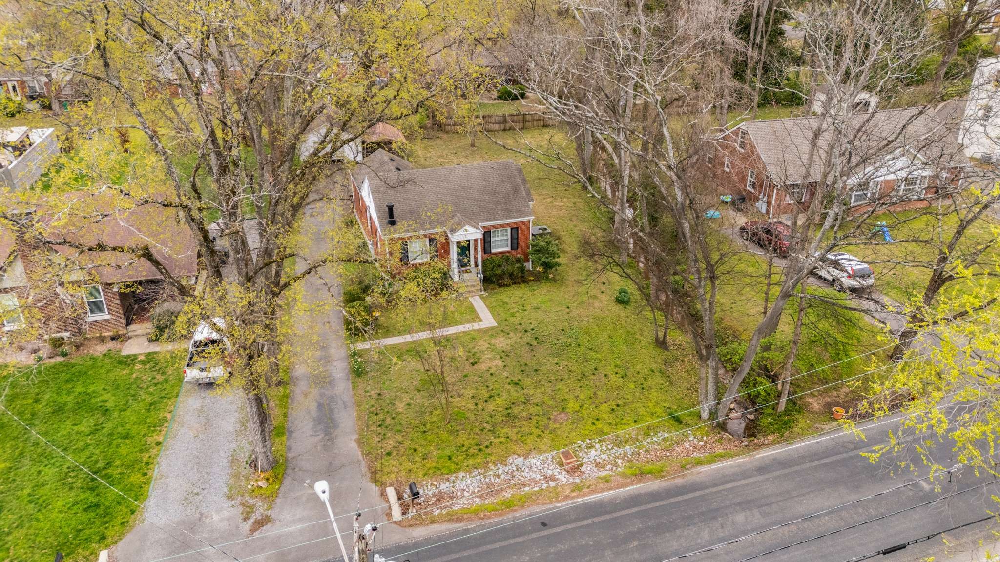 1108 Woodvale Dr