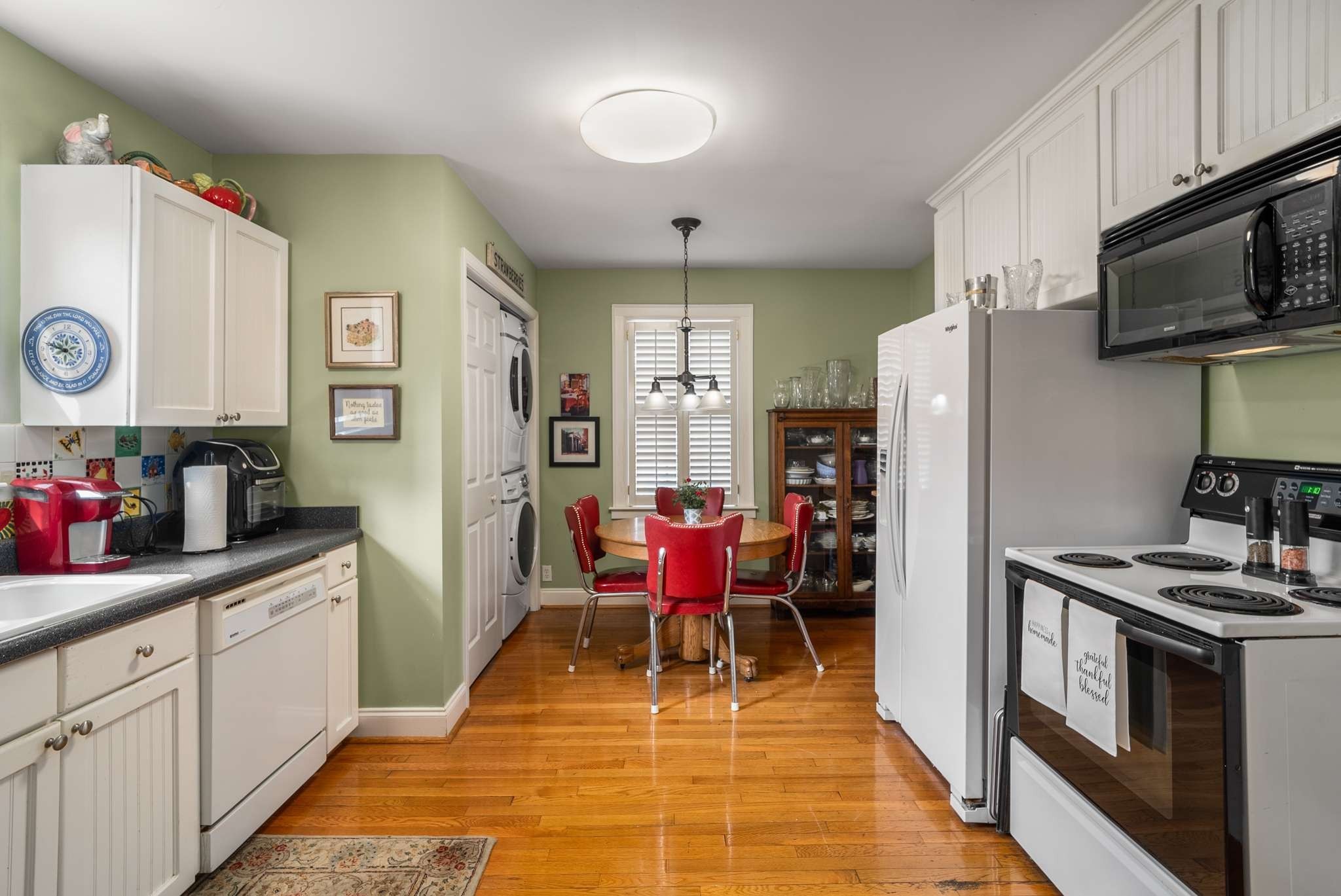 1108 Woodvale Dr