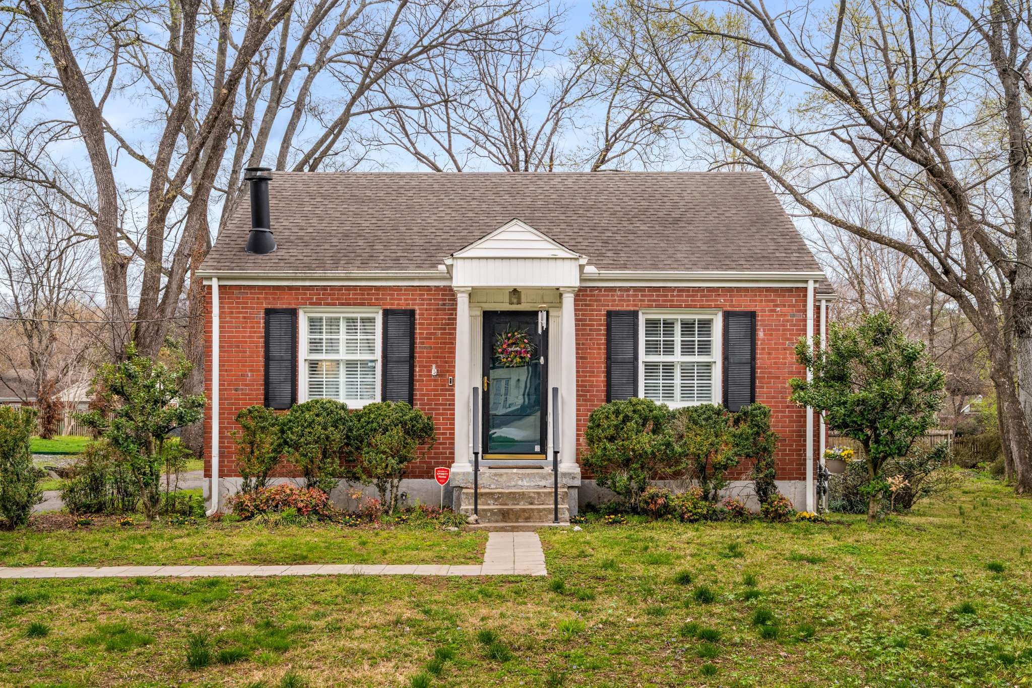 1108 Woodvale Dr