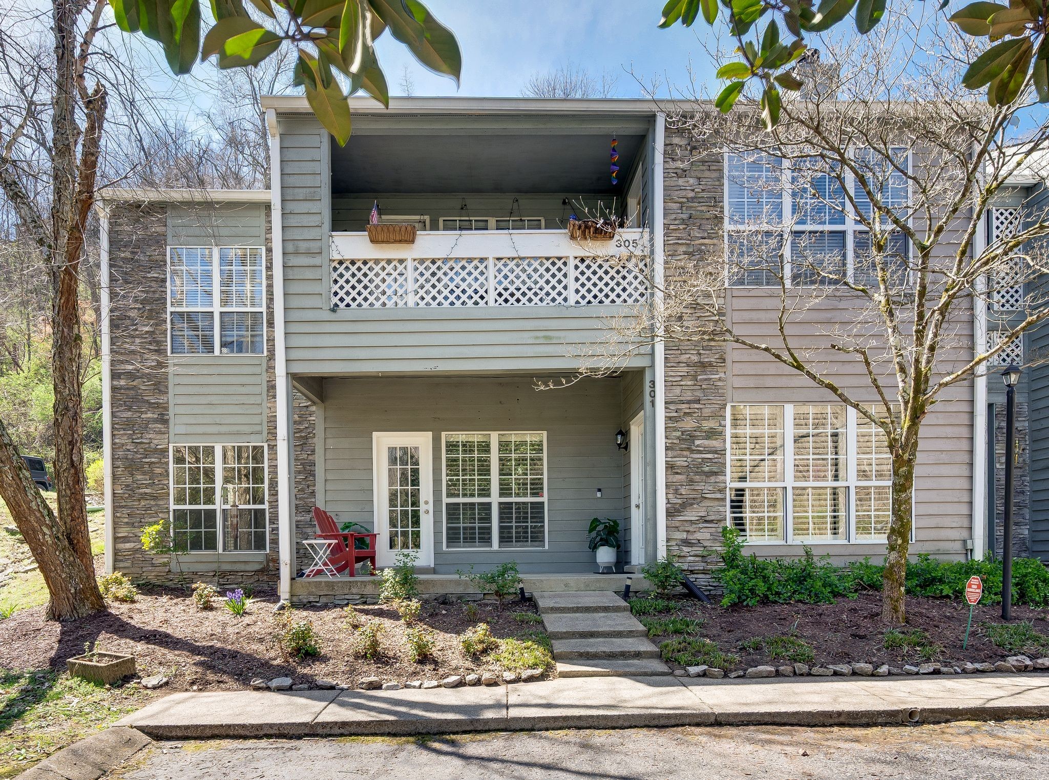 301 Post Creek Rd