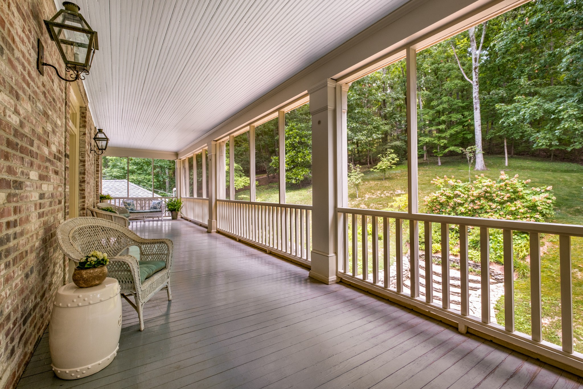 1318 Chickering Rd