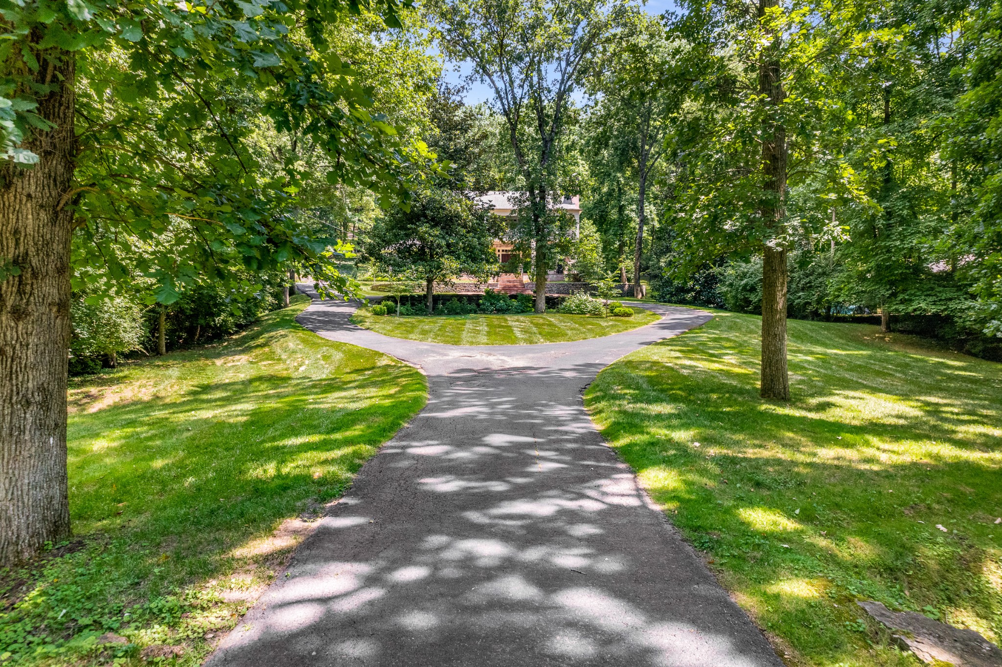 1318 Chickering Rd