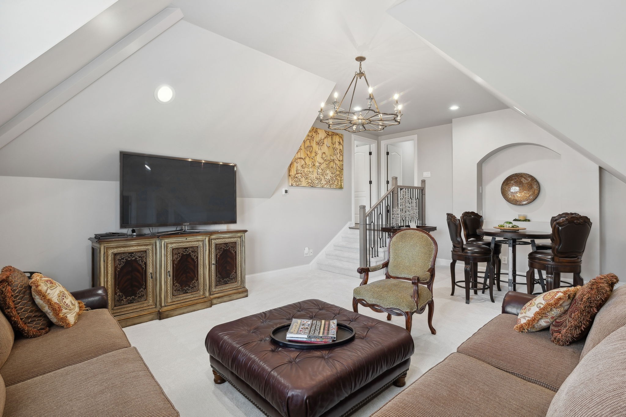 1109 Livingfield Ct