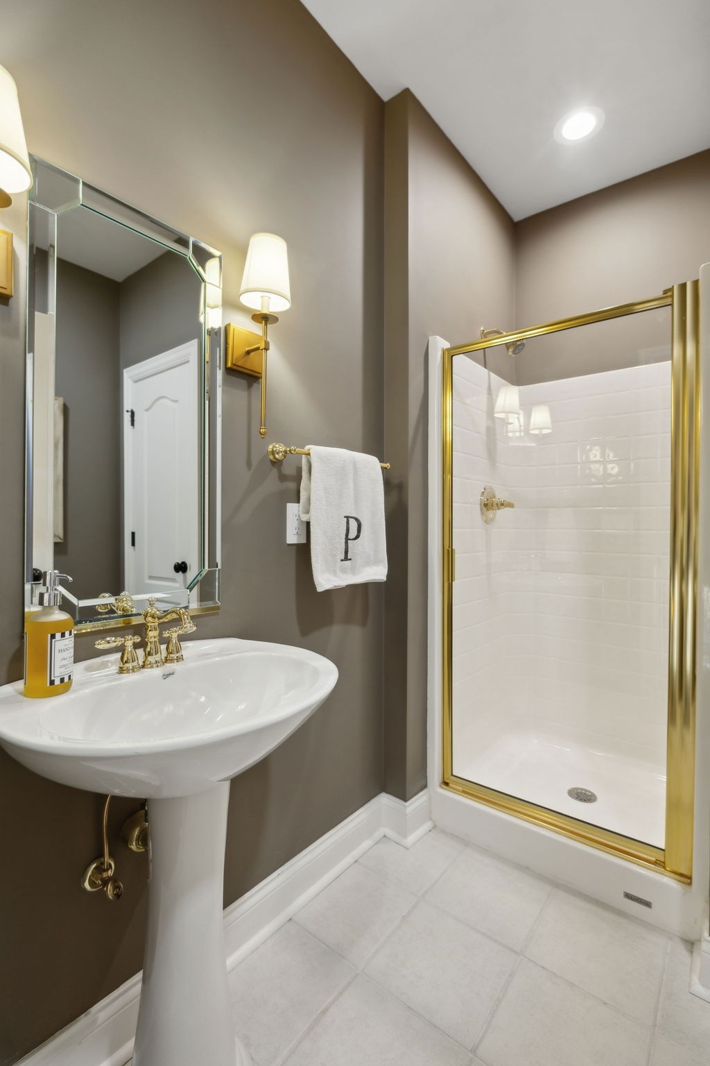 1109 Livingfield Ct