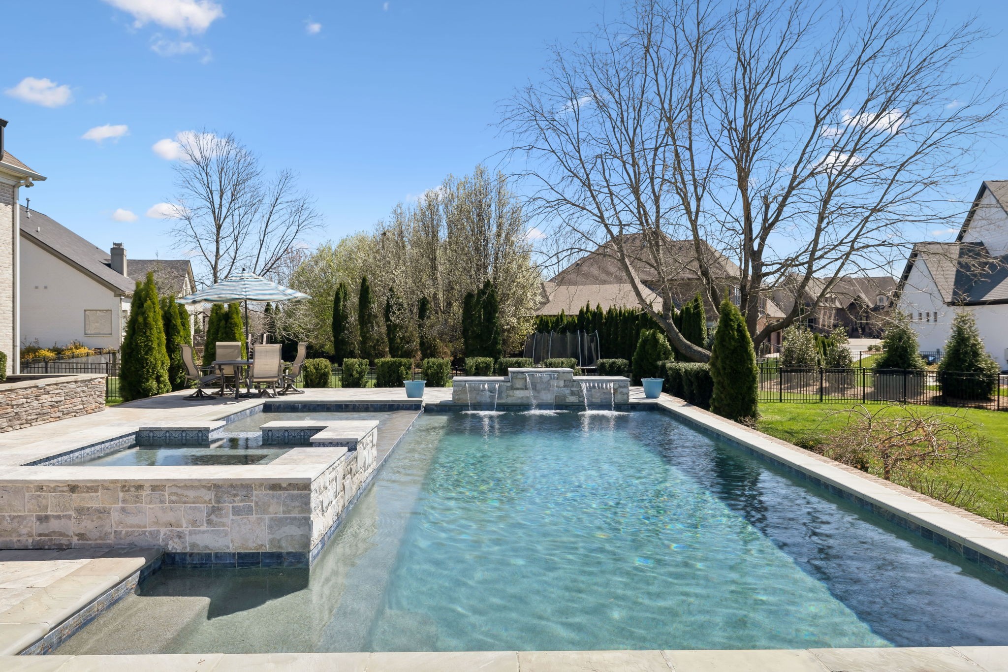 1109 Livingfield Ct