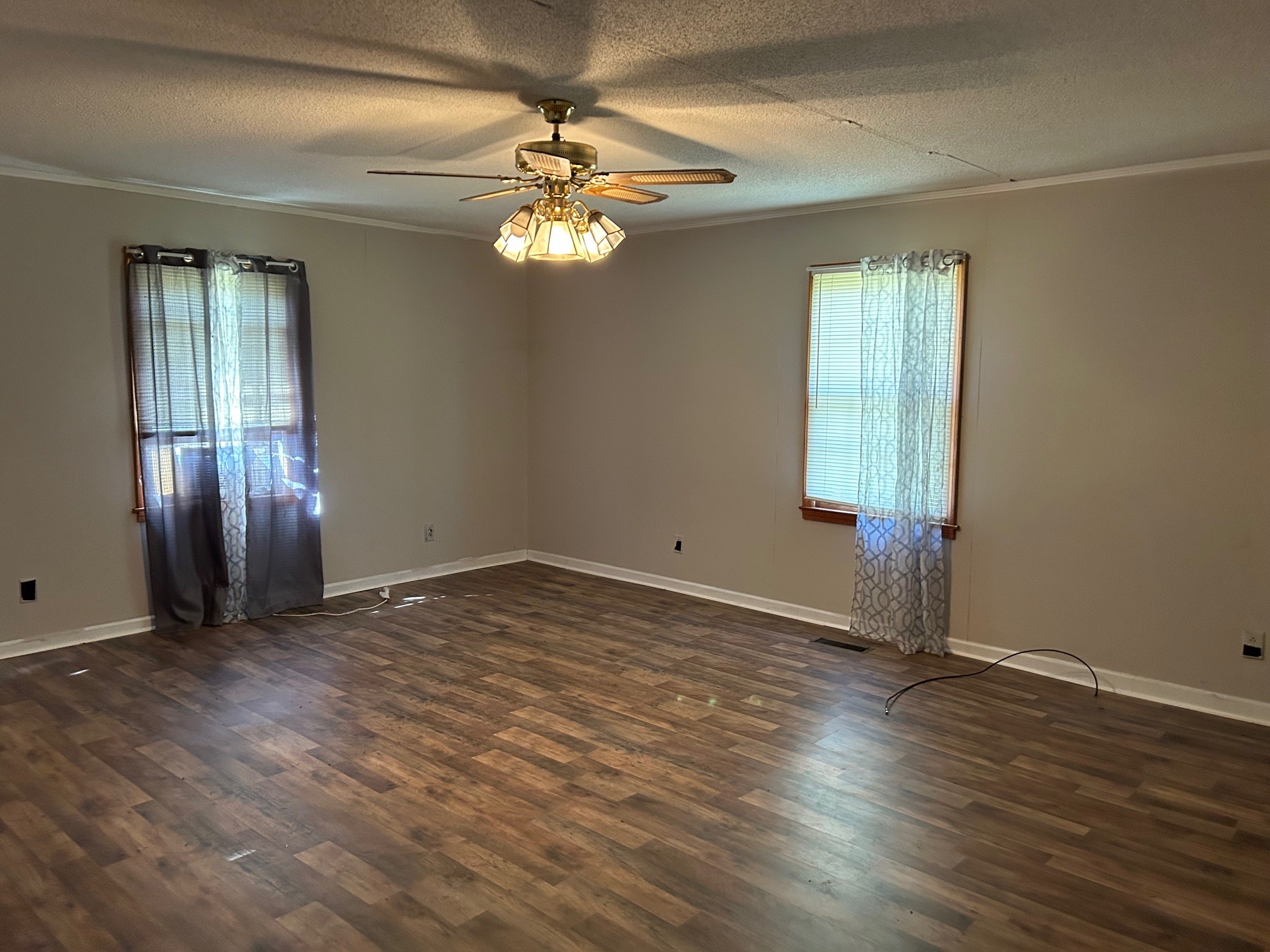 2150 Highway 40