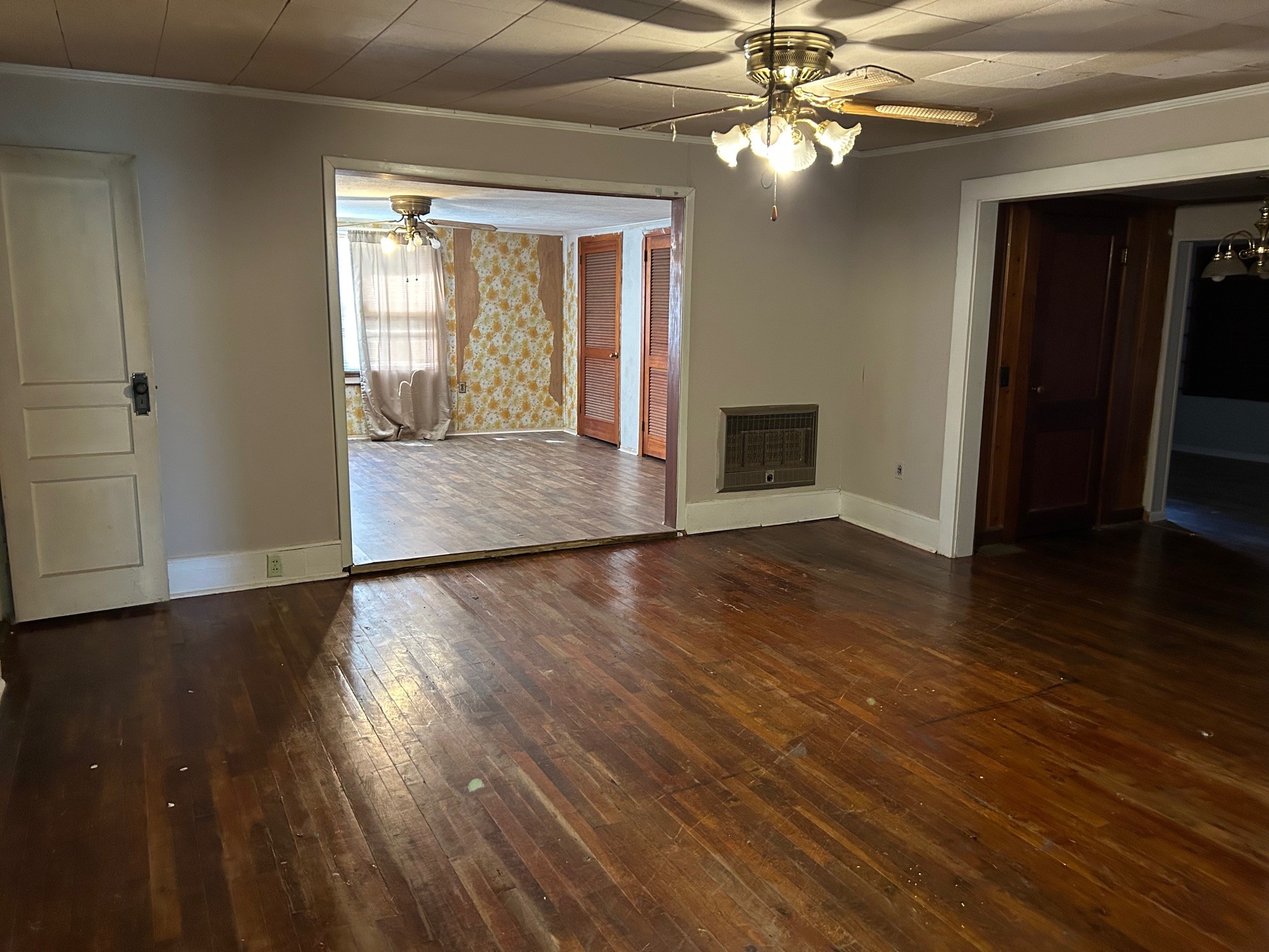 2150 Highway 40