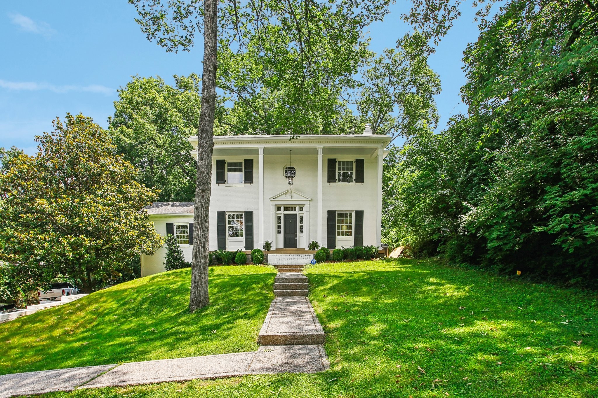 4300 Estes Rd