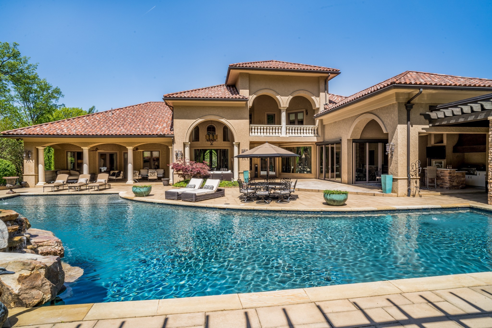 947 Tyne Blvd