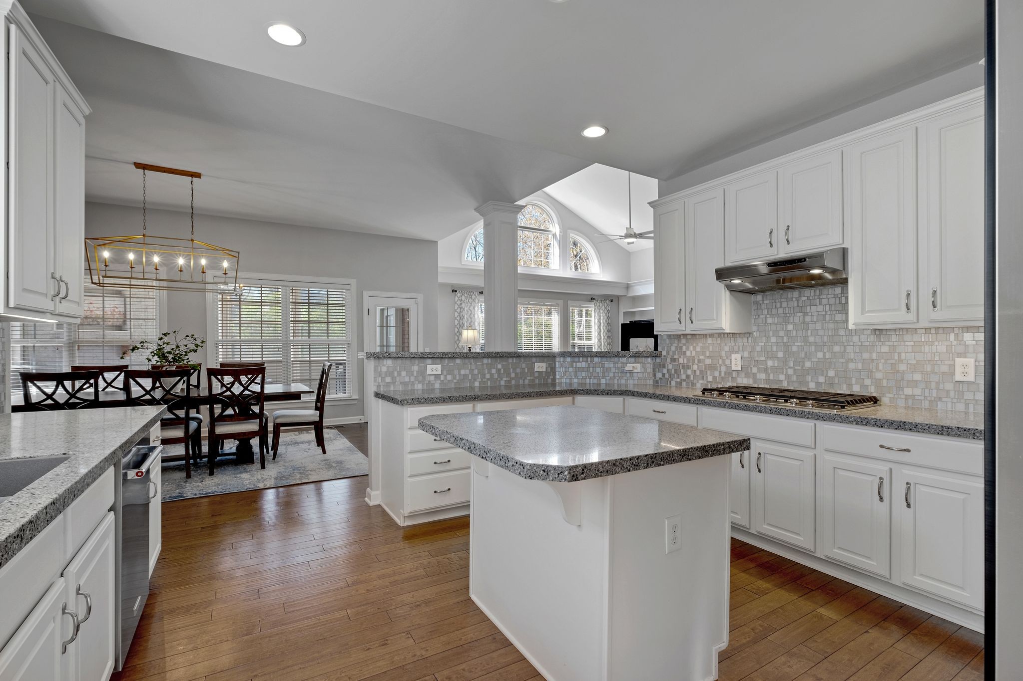 424 Coburn Ln