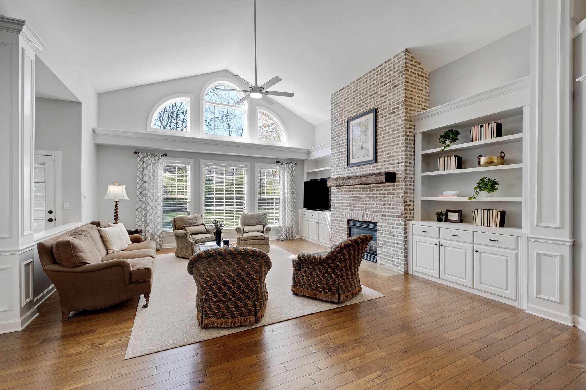 424 Coburn Ln