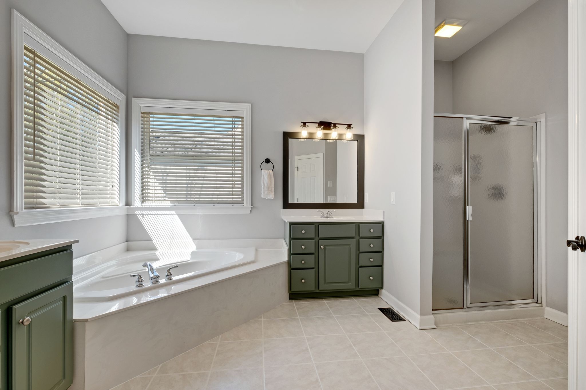 424 Coburn Ln