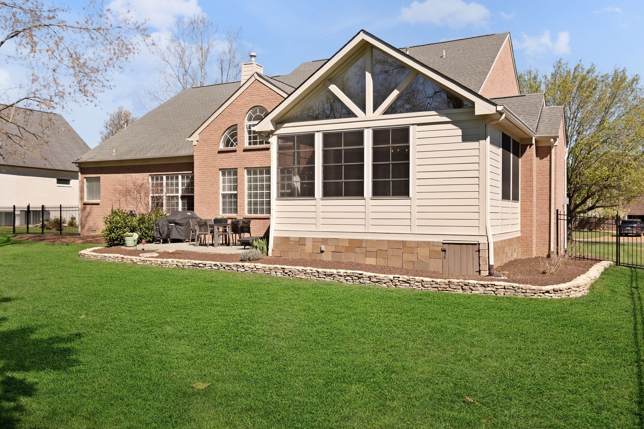 424 Coburn Ln
