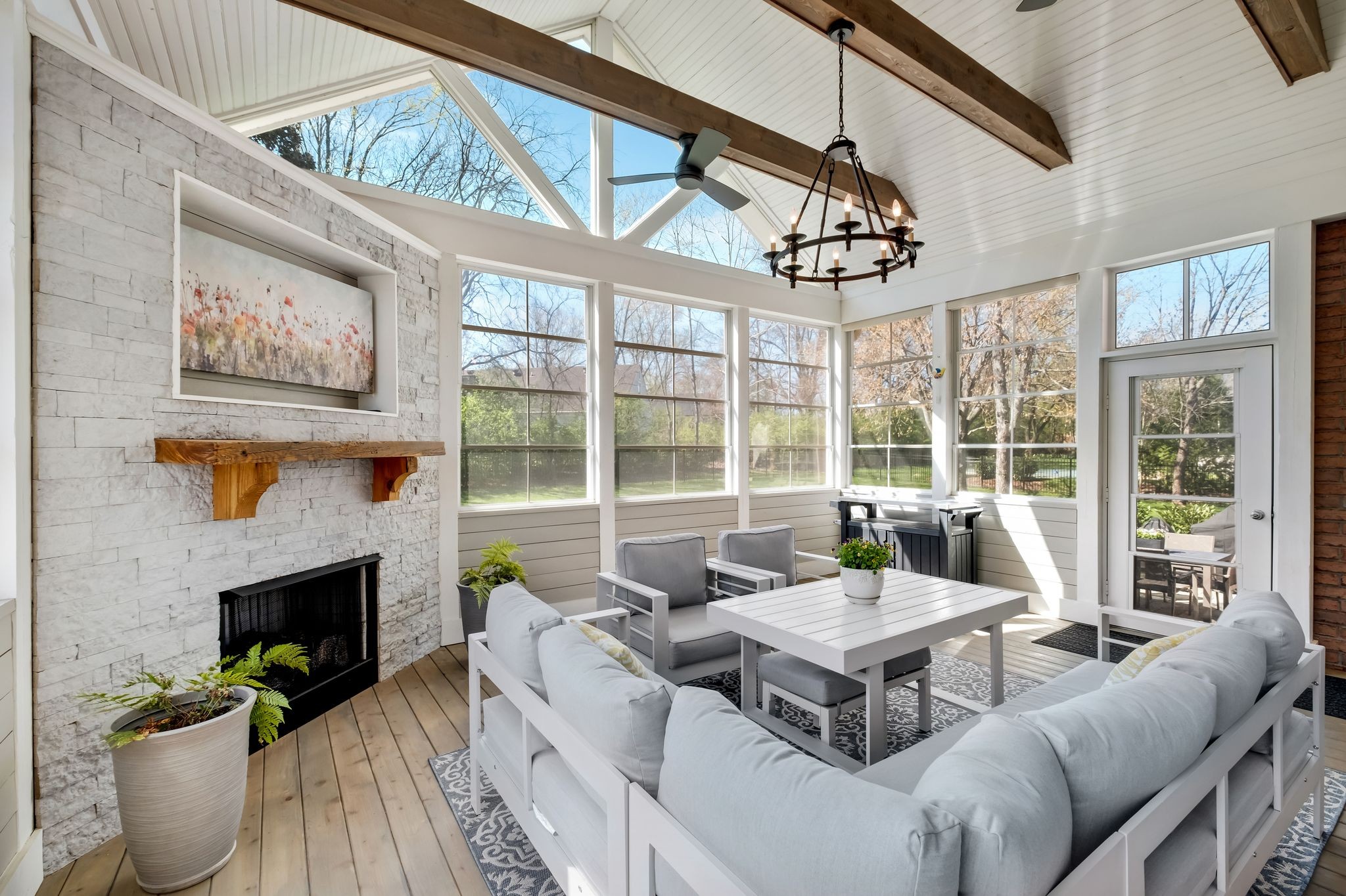 424 Coburn Ln