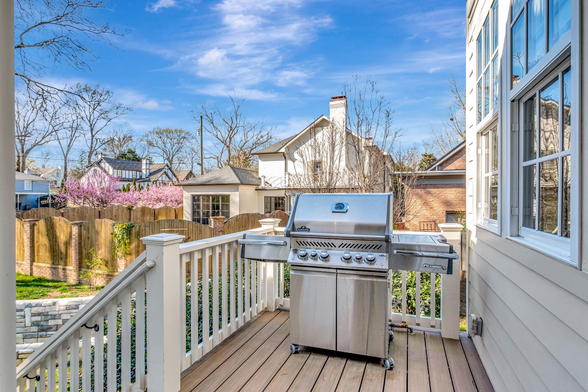 1103A Nichol Ln