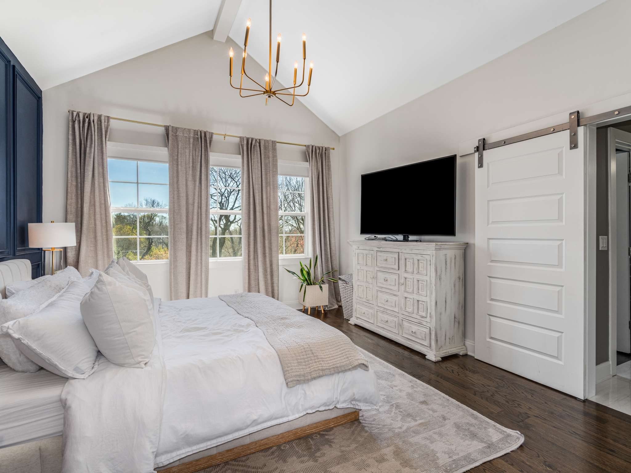 3209 Acklen Ave Unit: A