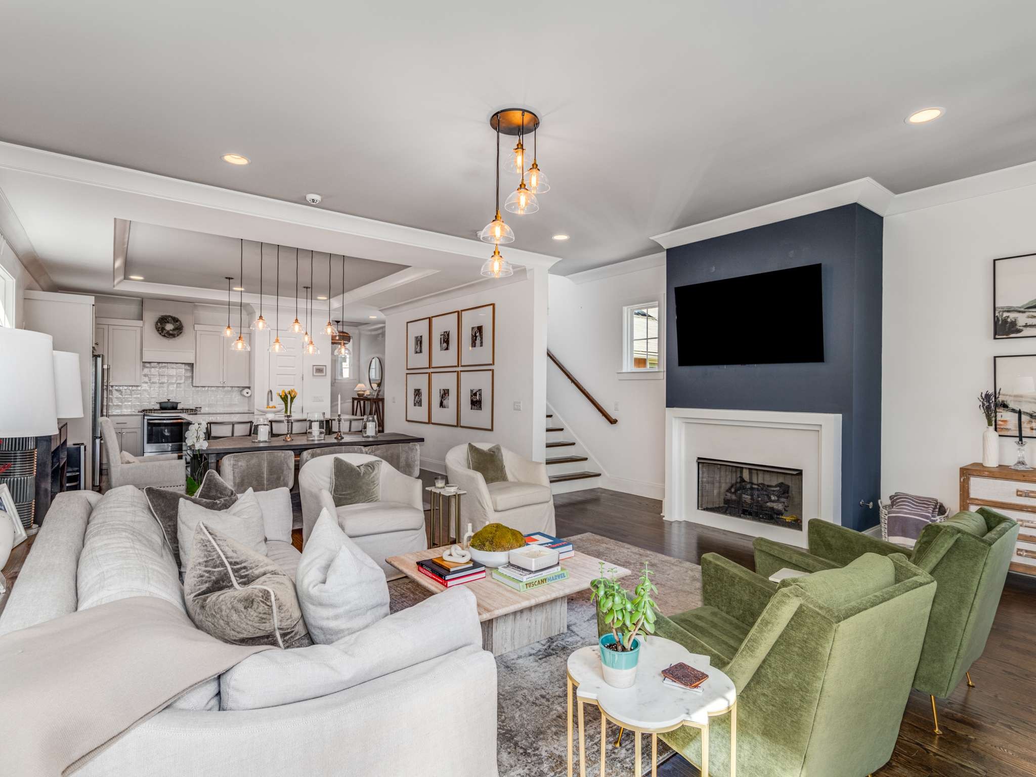 3209 Acklen Ave Unit: A