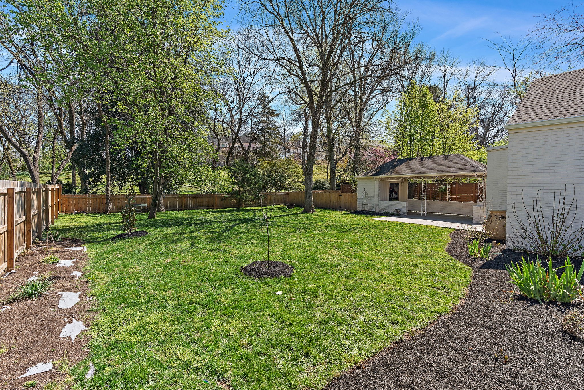 3412 Springbrook Dr