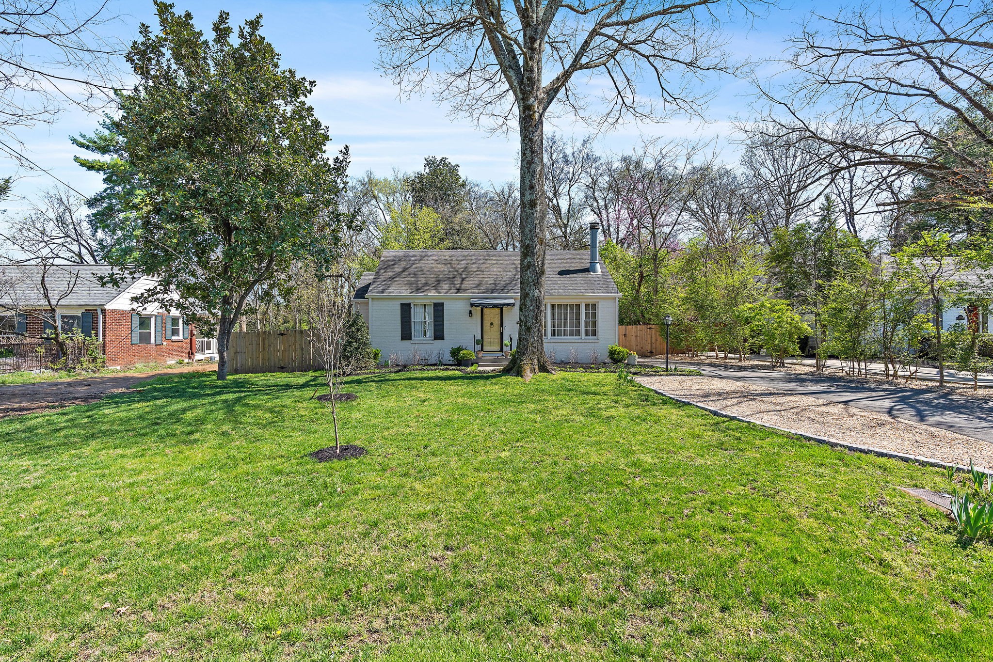 3412 Springbrook Dr