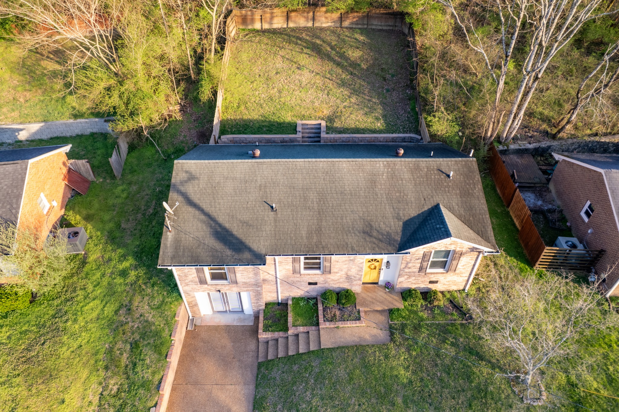 561 Holt Valley Rd
